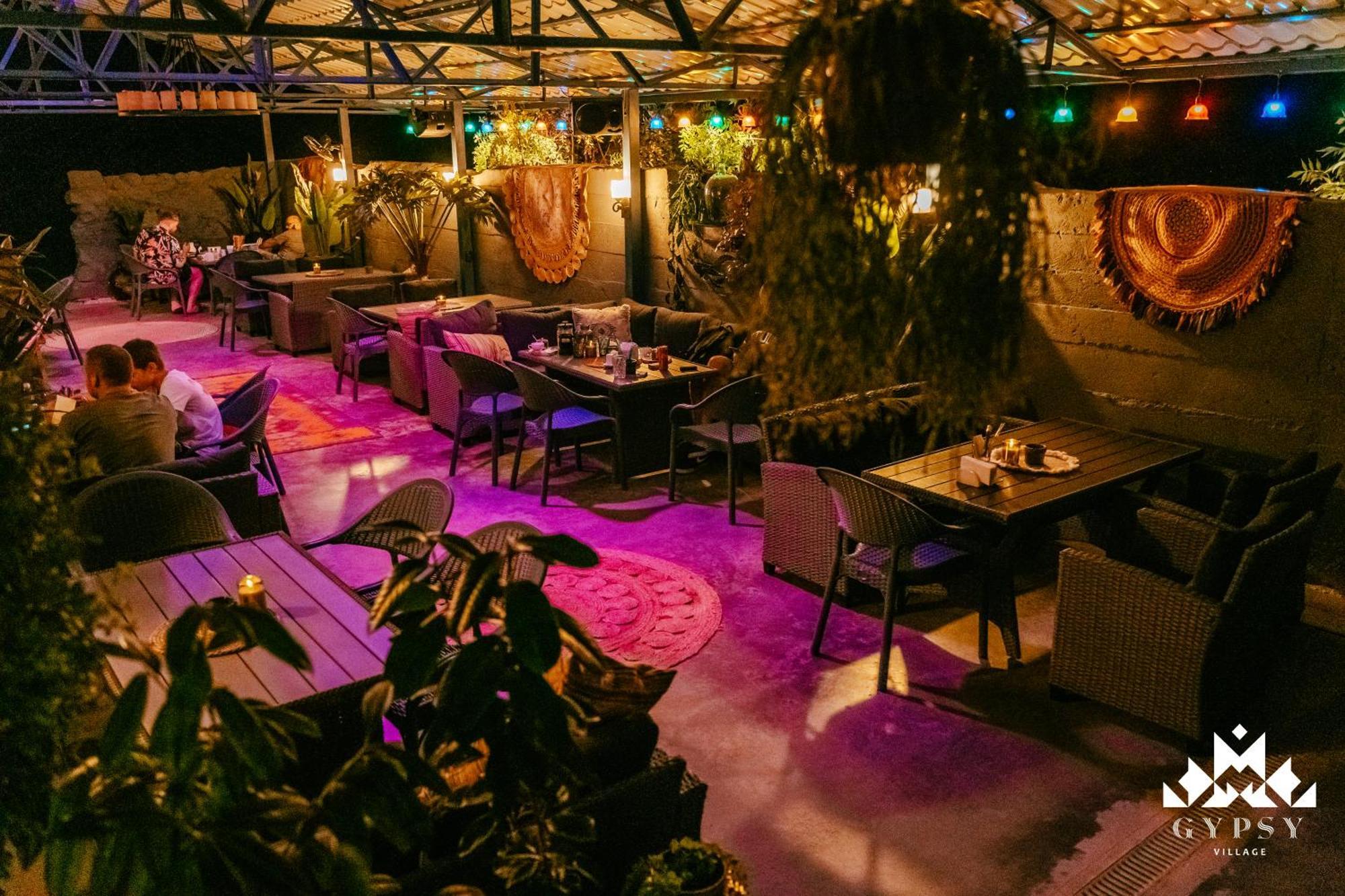 Gipsy Village Park Hotel Asureti Экстерьер фото